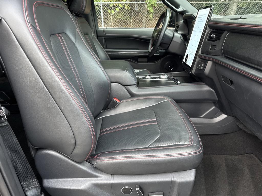 used 2024 Ford Expedition car, priced at $60,750