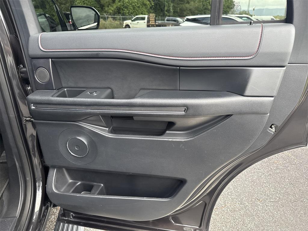 used 2024 Ford Expedition car, priced at $60,750