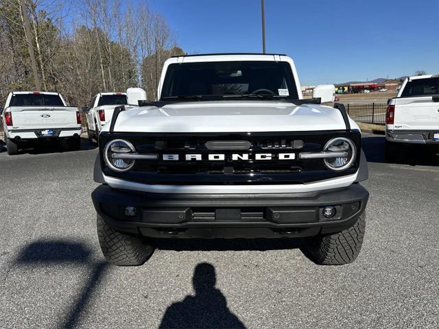 new 2024 Ford Bronco car, priced at $53,385