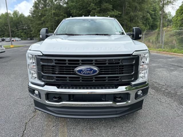 new 2025 Ford F-350 car, priced at $69,520