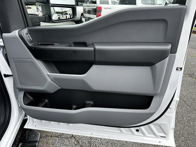 new 2025 Ford F-350 car, priced at $69,520