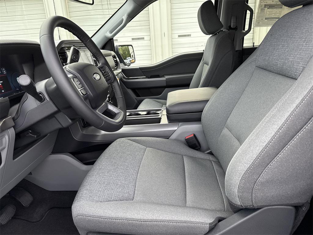 new 2025 Ford F-150 car, priced at $57,595