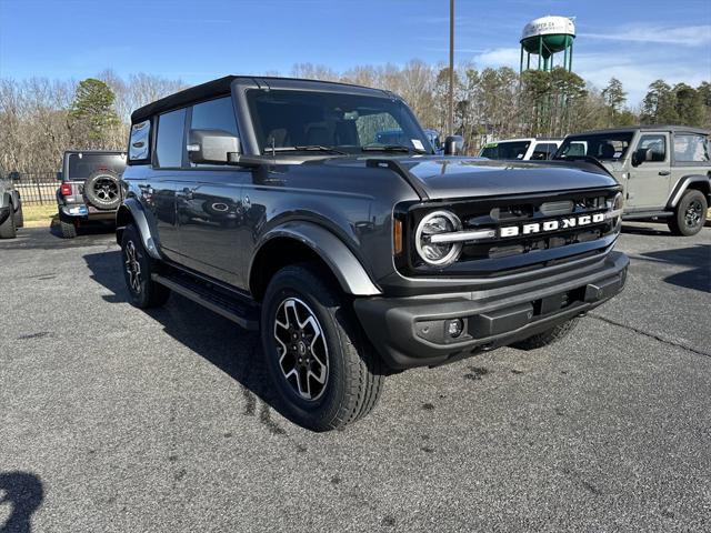 new 2024 Ford Bronco car, priced at $45,765