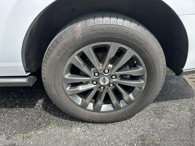 used 2021 Ford Expedition car, priced at $47,950