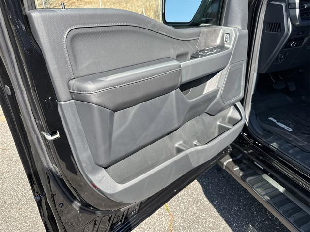 new 2025 Ford F-150 car, priced at $59,335