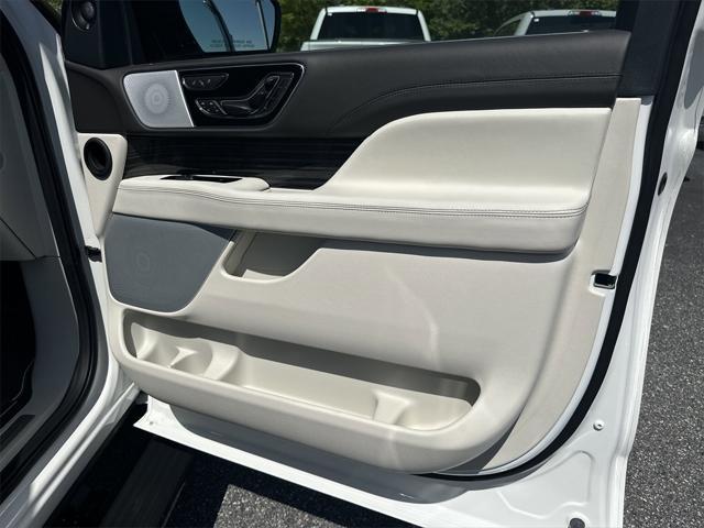 used 2024 Lincoln Navigator car, priced at $97,998
