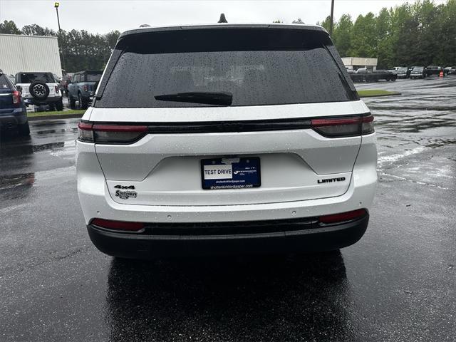 used 2024 Jeep Grand Cherokee car, priced at $40,628