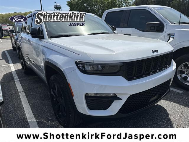 used 2024 Jeep Grand Cherokee car, priced at $43,787