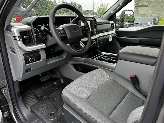 new 2025 Ford F-350 car, priced at $62,415