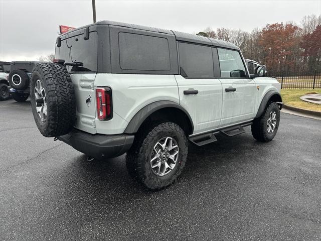 new 2024 Ford Bronco car, priced at $58,975