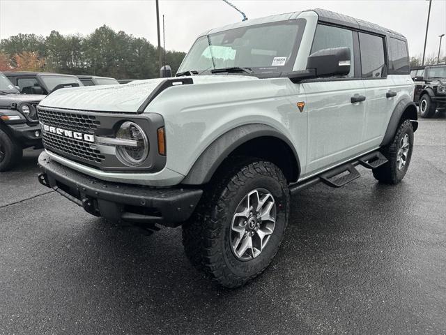 new 2024 Ford Bronco car, priced at $58,975