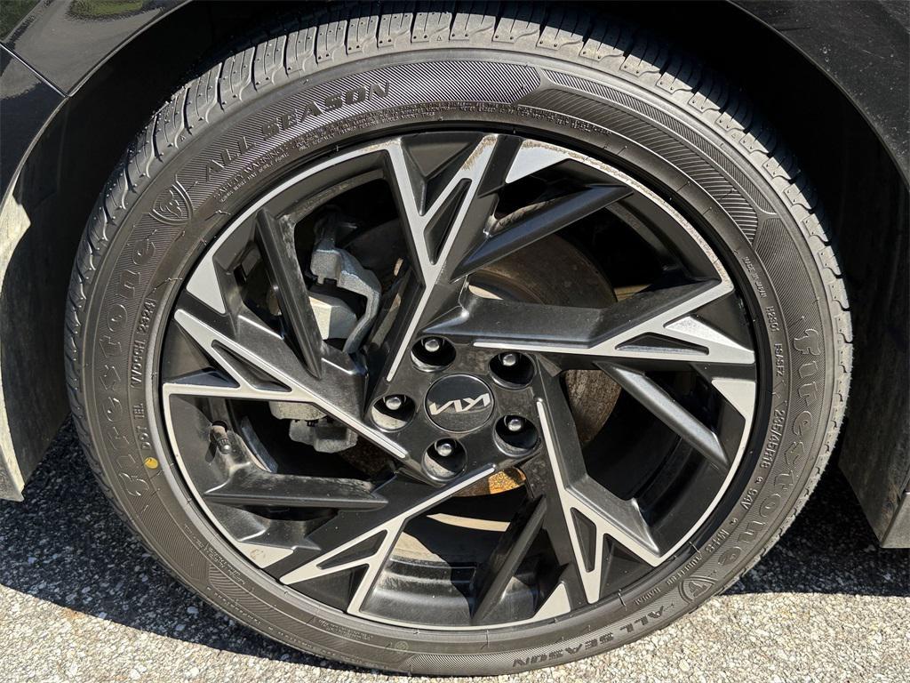 used 2025 Kia K5 car, priced at $27,750