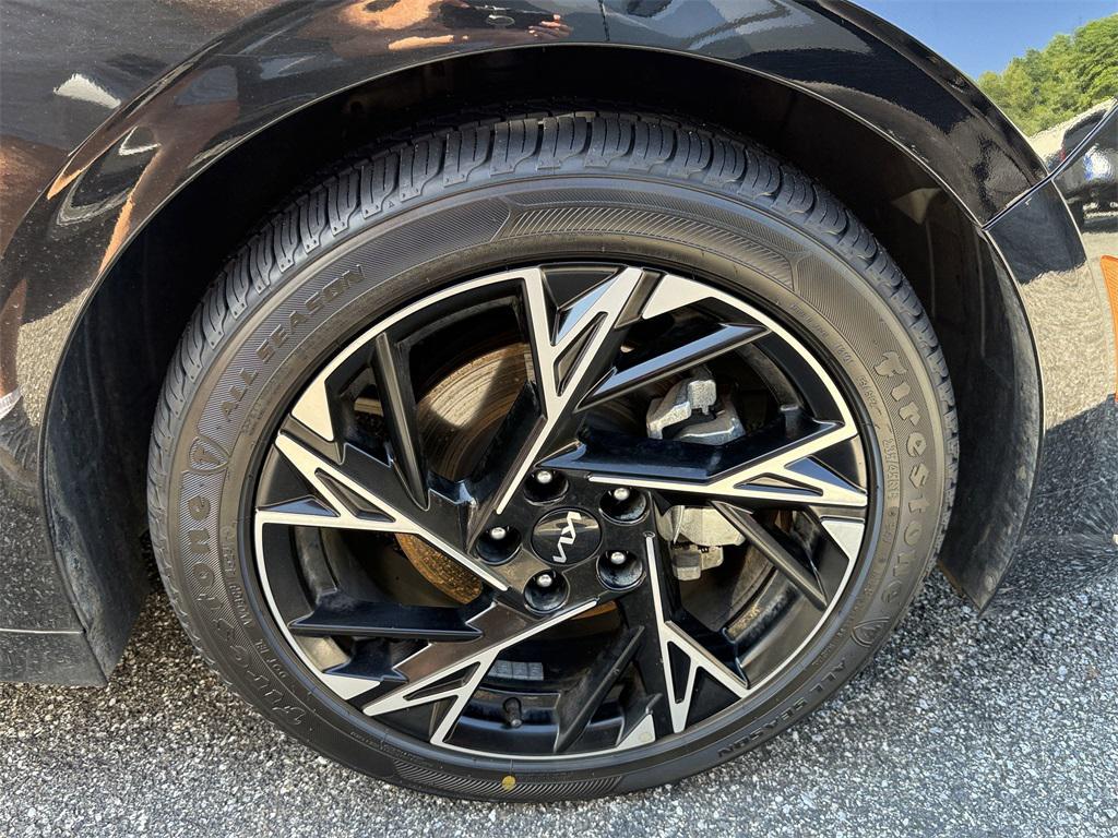 used 2025 Kia K5 car, priced at $27,750