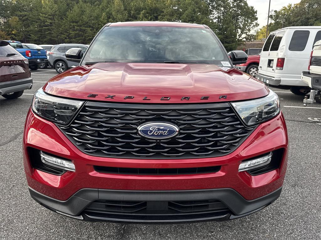 used 2022 Ford Explorer car, priced at $34,400