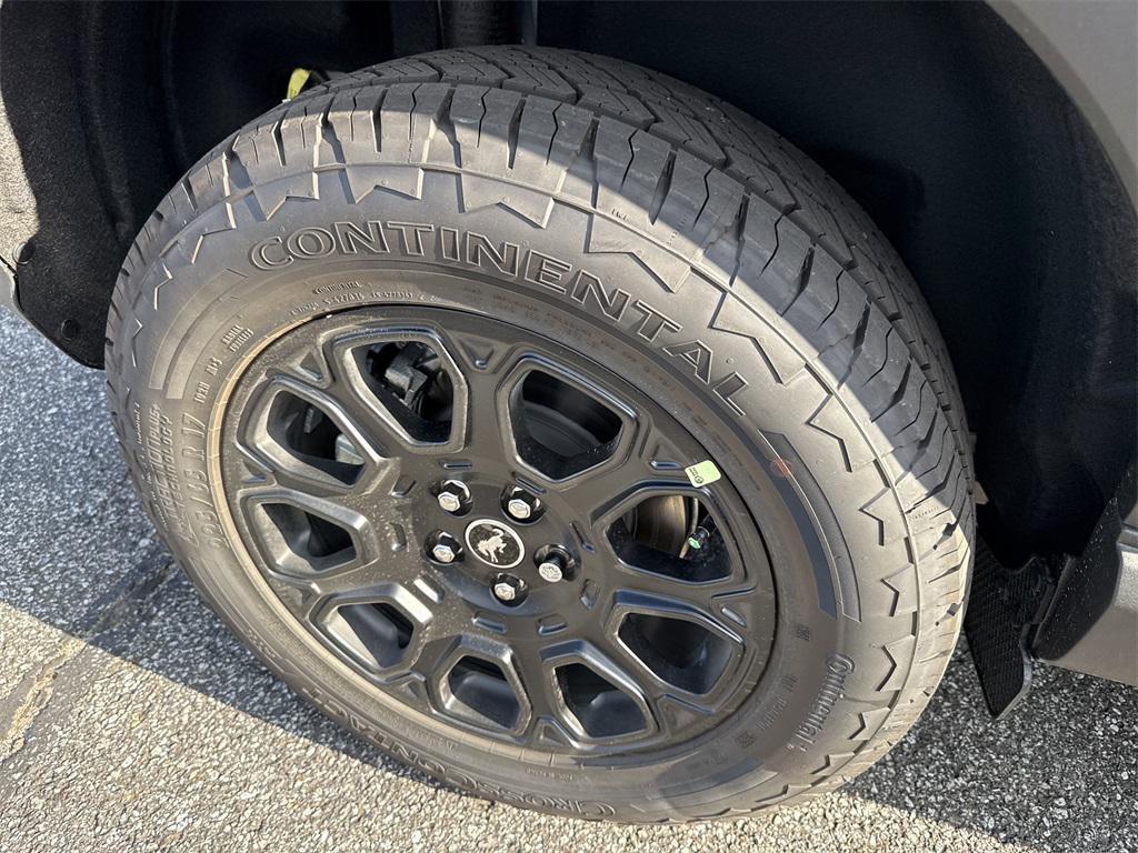 new 2025 Ford Bronco Sport car, priced at $40,450