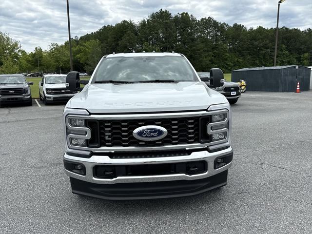 new 2025 Ford F-350 car, priced at $77,720