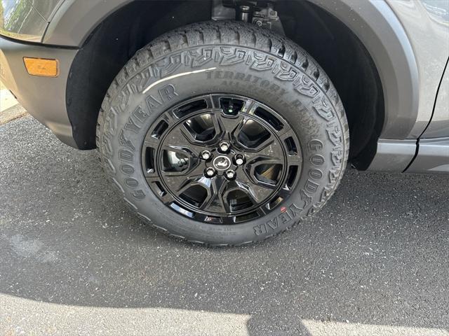 new 2025 Ford Bronco Sport car, priced at $42,695