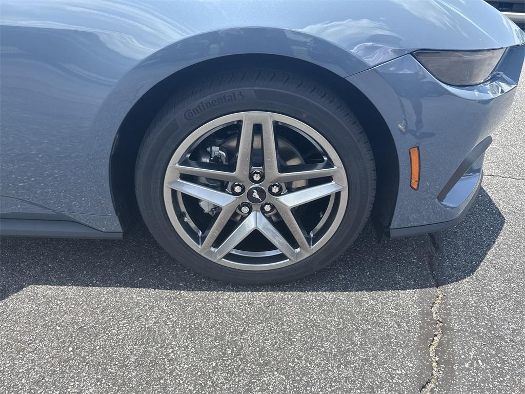 new 2025 Ford Mustang car, priced at $32,600