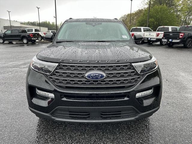 new 2024 Ford Explorer car, priced at $42,370