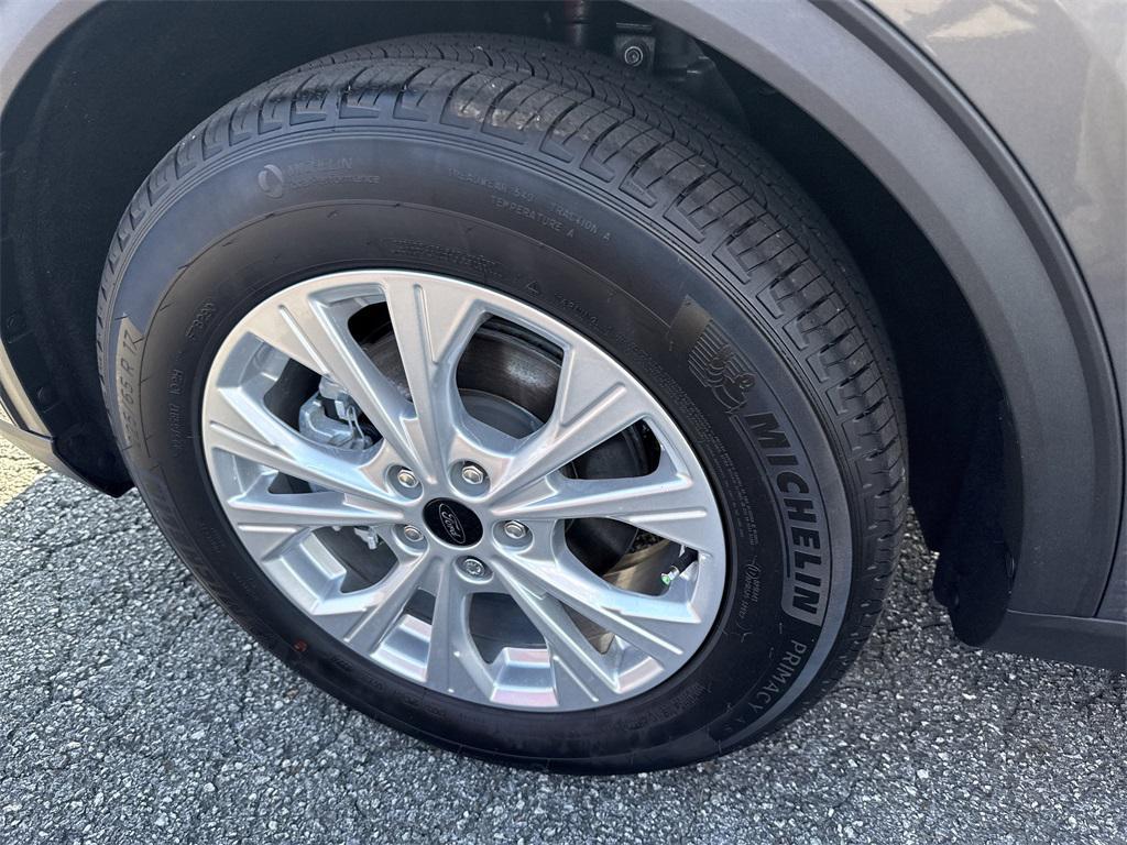used 2024 Ford Escape car, priced at $24,750