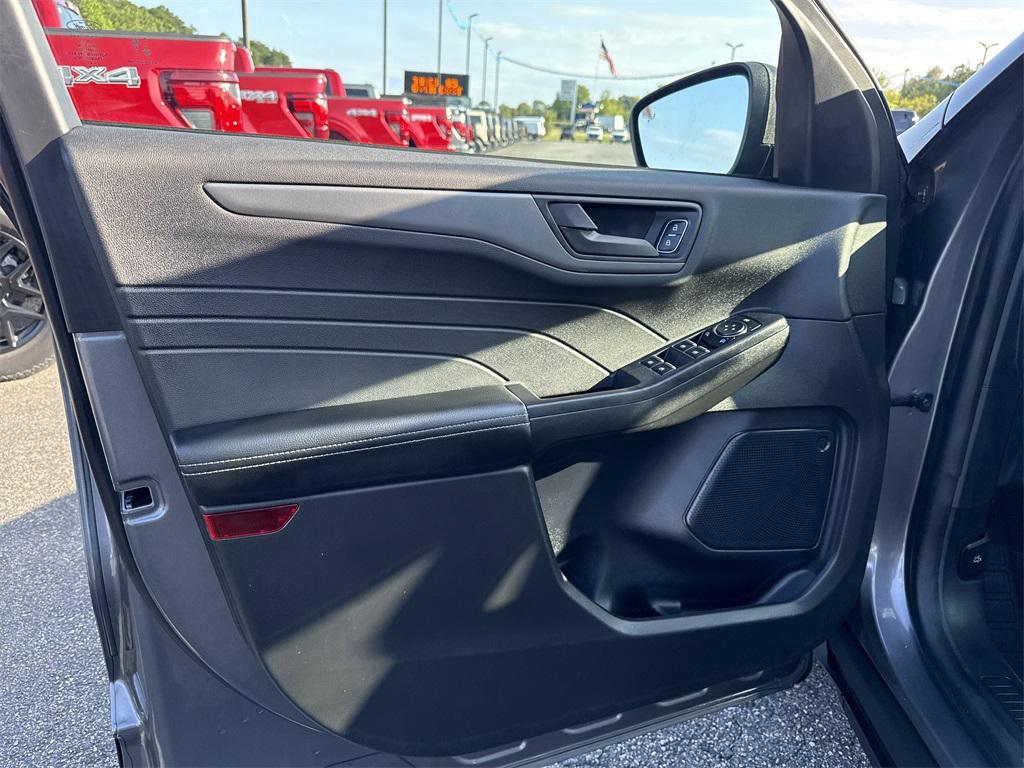 used 2024 Ford Escape car, priced at $24,750