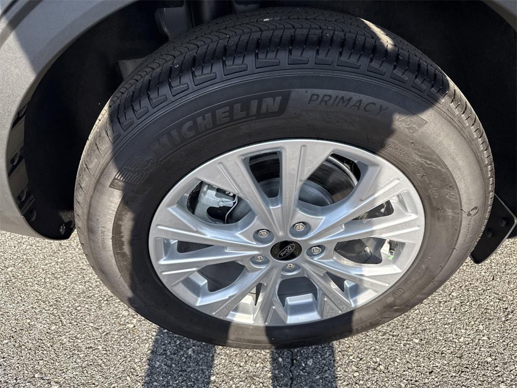 used 2024 Ford Escape car, priced at $24,750
