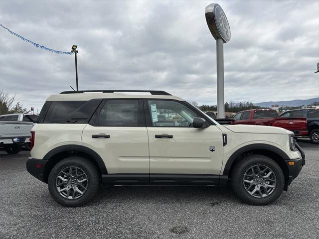 new 2025 Ford Bronco Sport car, priced at $31,455