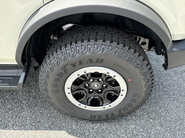 new 2025 Ford Bronco car, priced at $62,105