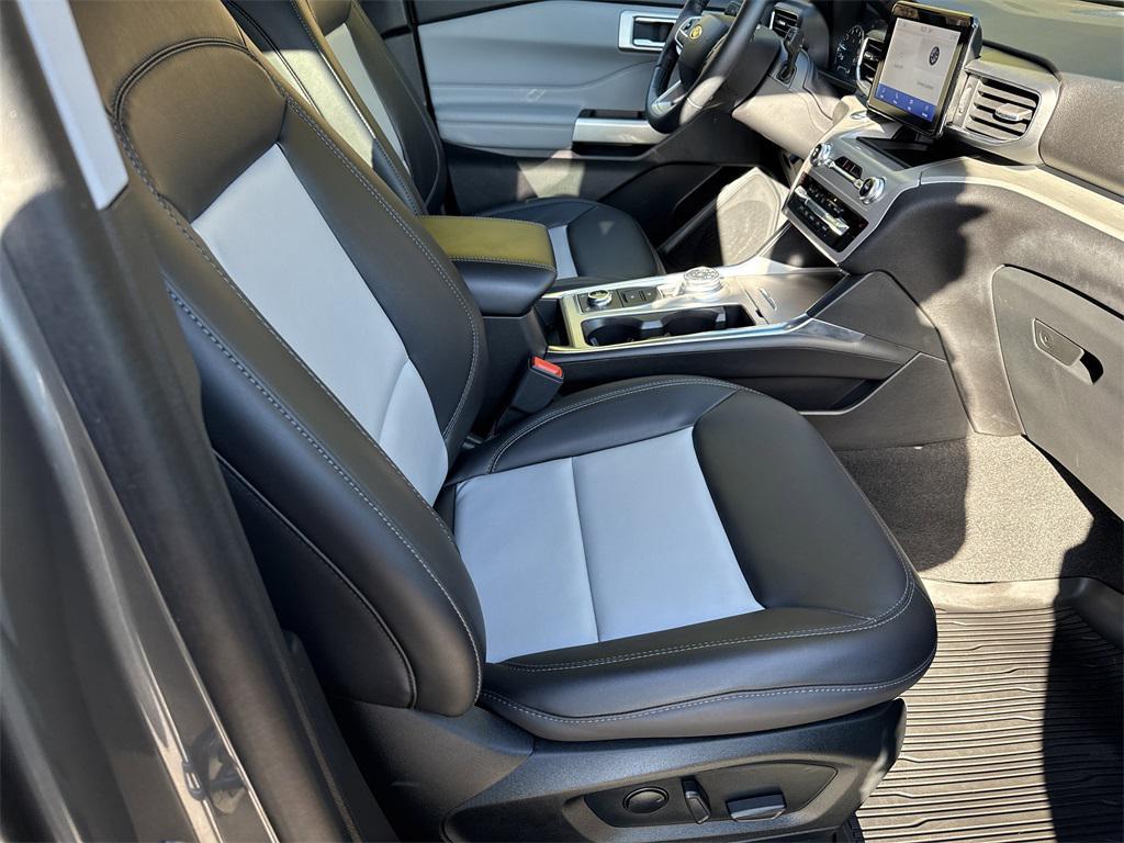used 2023 Ford Explorer car, priced at $32,500