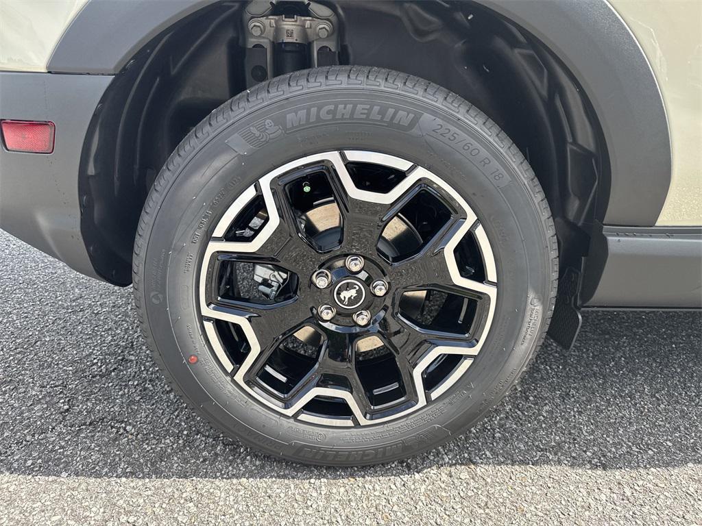 new 2025 Ford Bronco Sport car, priced at $36,080