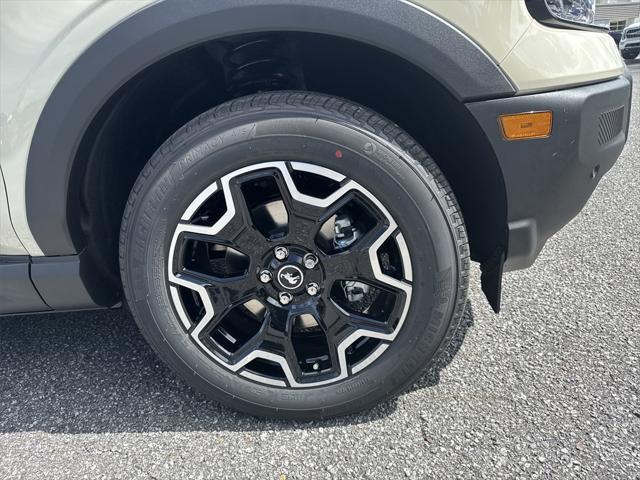 new 2025 Ford Bronco Sport car, priced at $36,080
