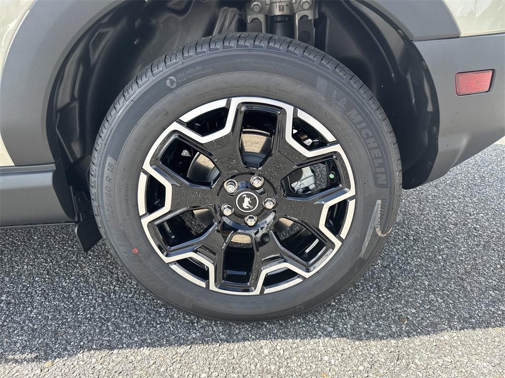 new 2025 Ford Bronco Sport car, priced at $36,080