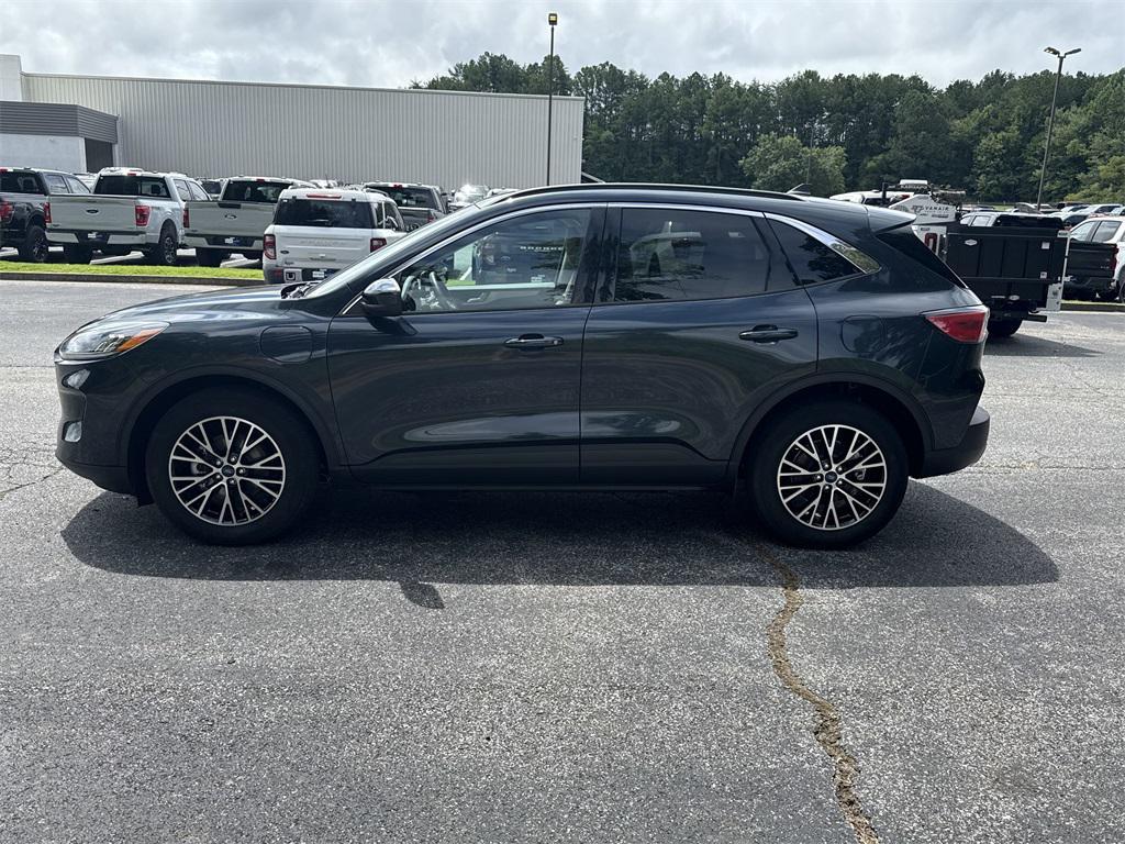 used 2022 Ford Escape car, priced at $24,350