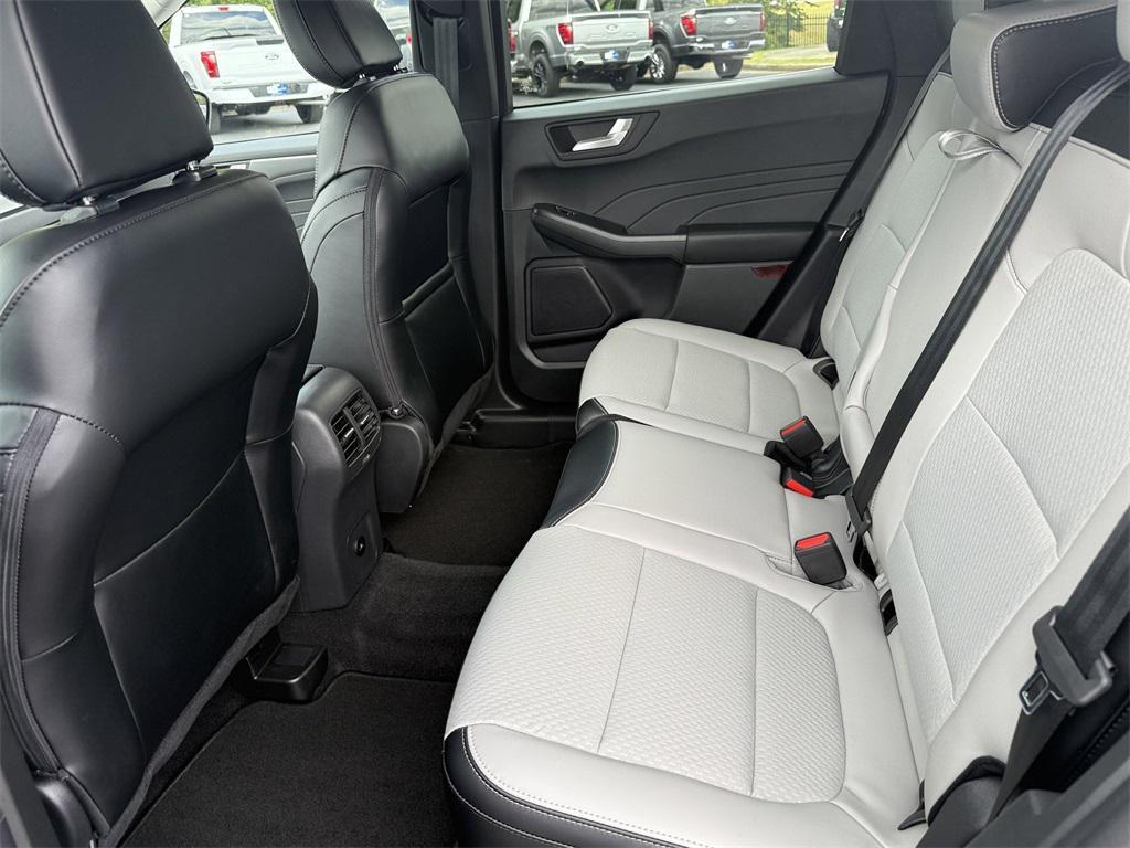 new 2025 Ford Escape PHEV car, priced at $40,095