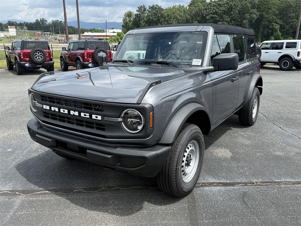 new 2025 Ford Bronco car, priced at $40,785