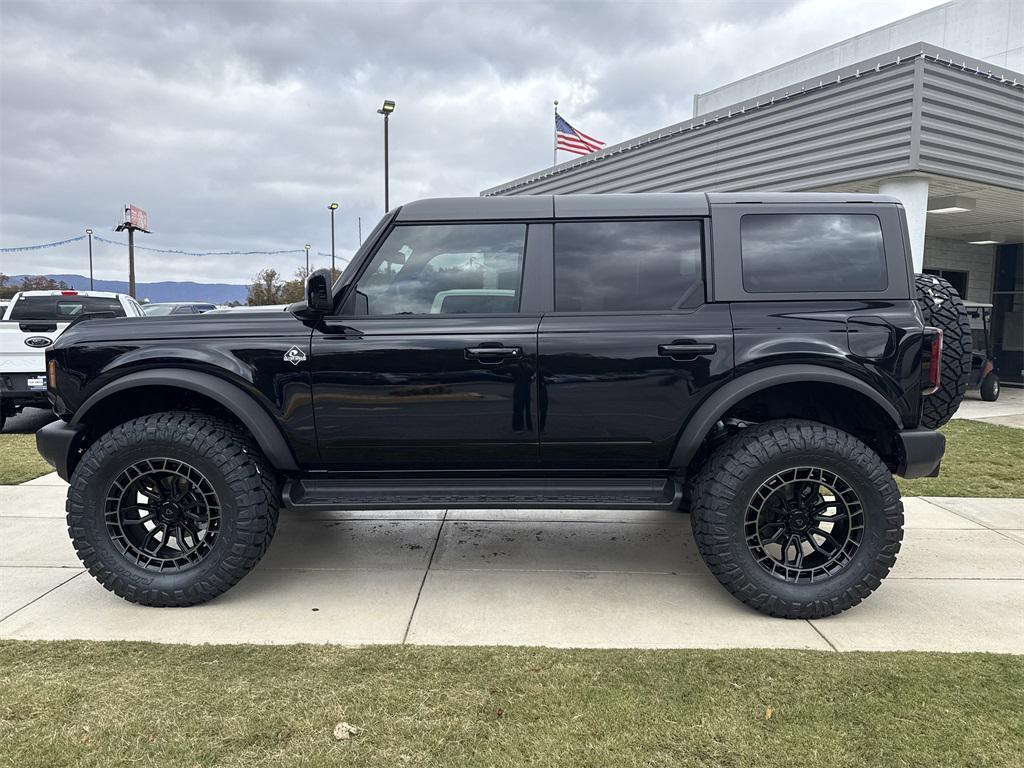new 2025 Ford Bronco car, priced at $67,185