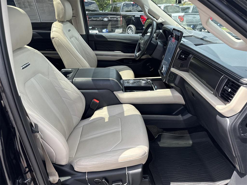 used 2022 Ford Expedition car, priced at $54,528
