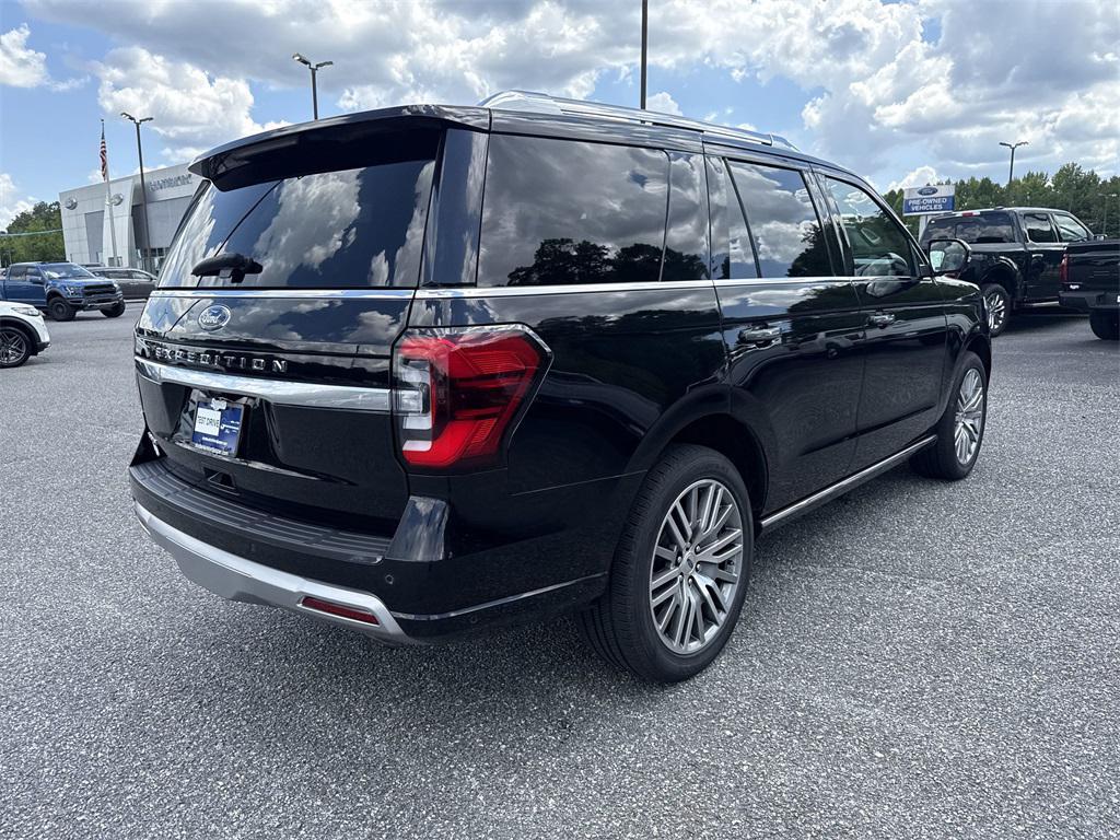 used 2022 Ford Expedition car, priced at $54,528