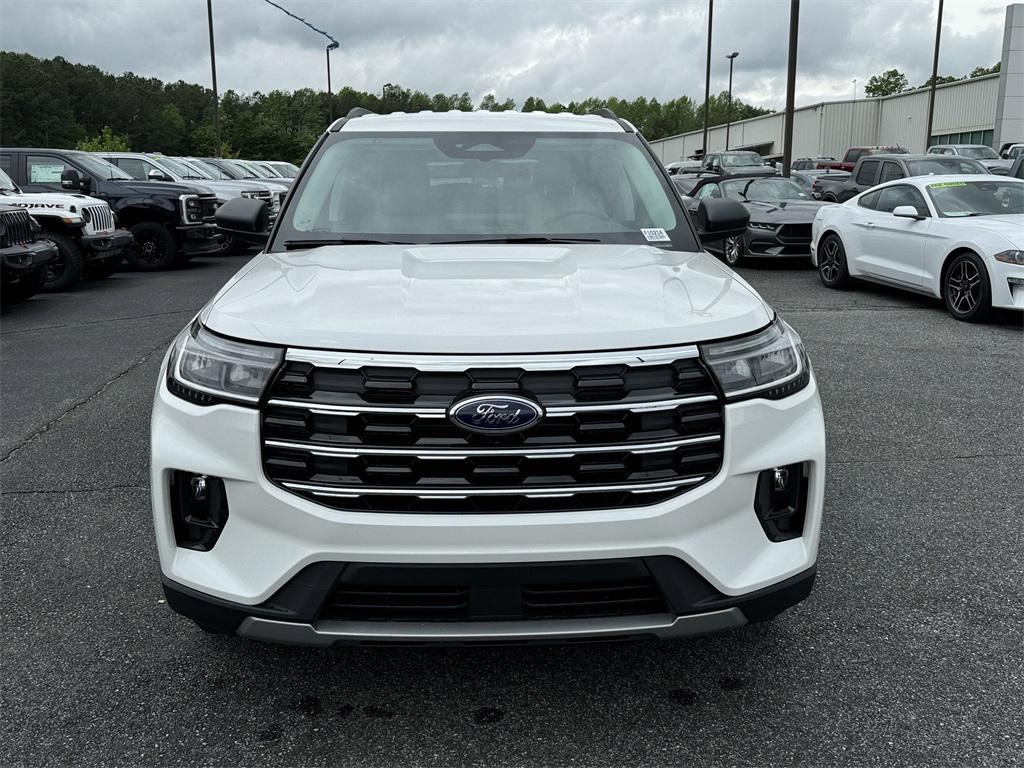 new 2025 Ford Explorer car, priced at $42,000