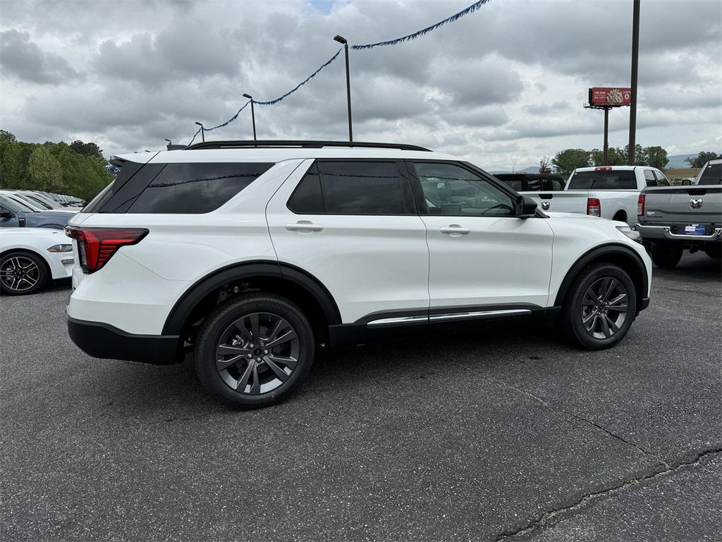 new 2025 Ford Explorer car, priced at $42,000