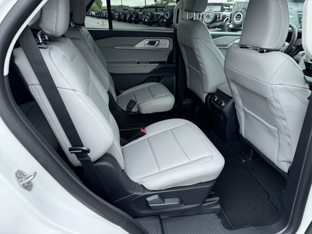 new 2025 Ford Explorer car, priced at $46,000