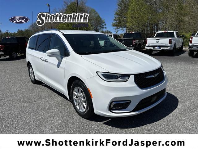 used 2021 Chrysler Pacifica car, priced at $28,800