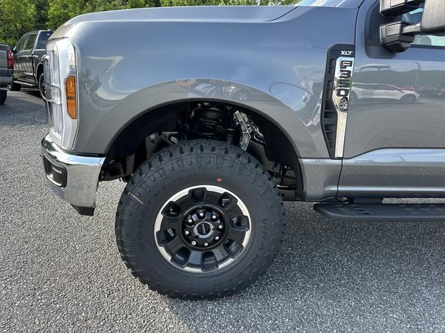 new 2025 Ford F-350 car, priced at $62,875