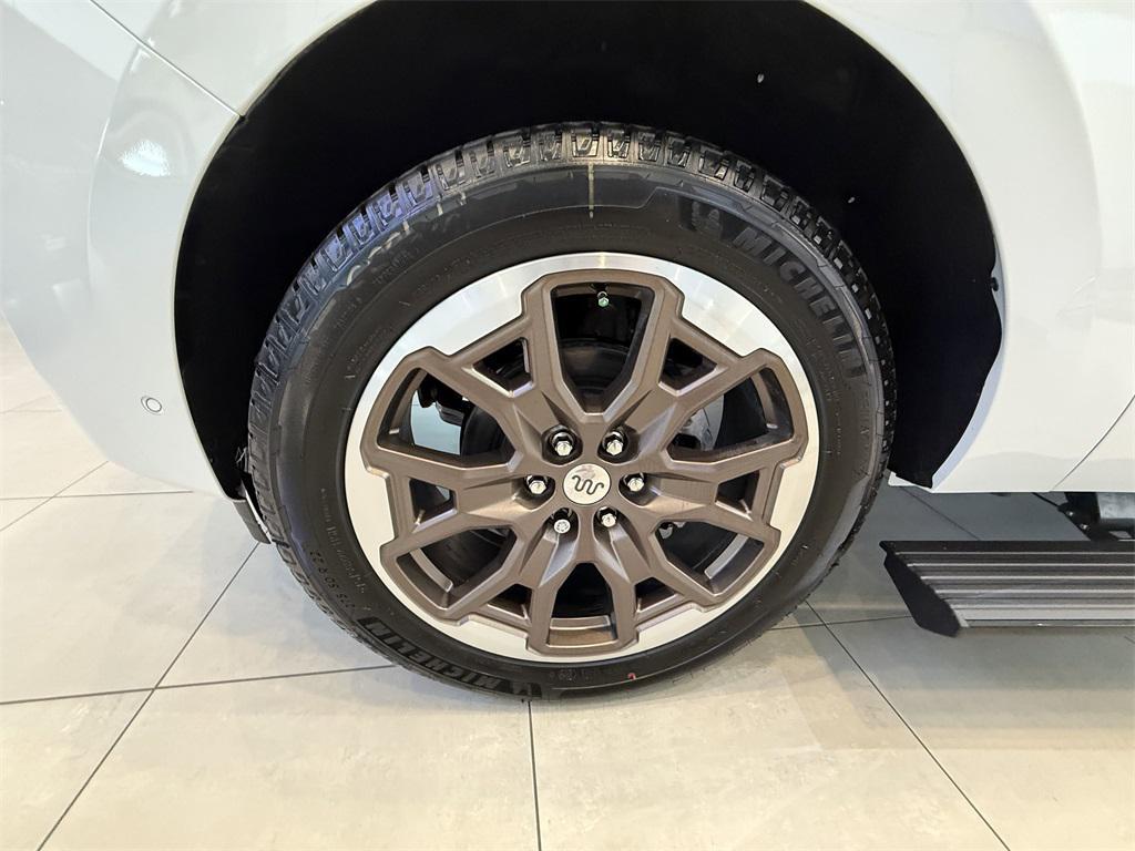 new 2025 Ford Expedition Max car, priced at $91,110
