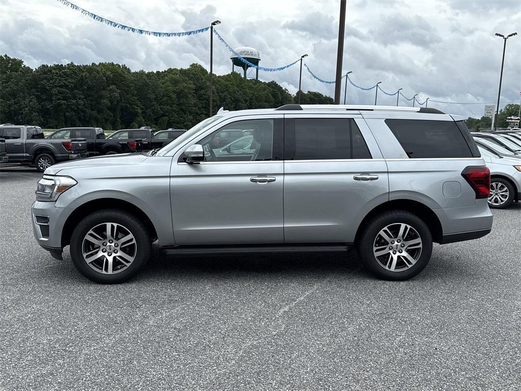 used 2024 Ford Expedition car, priced at $57,750