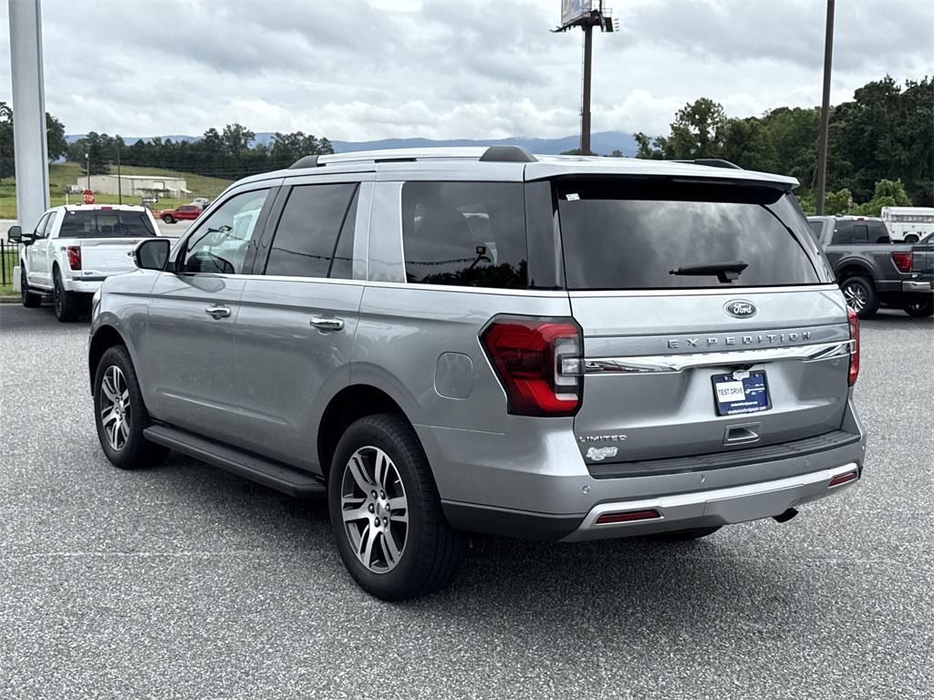 used 2024 Ford Expedition car, priced at $57,750