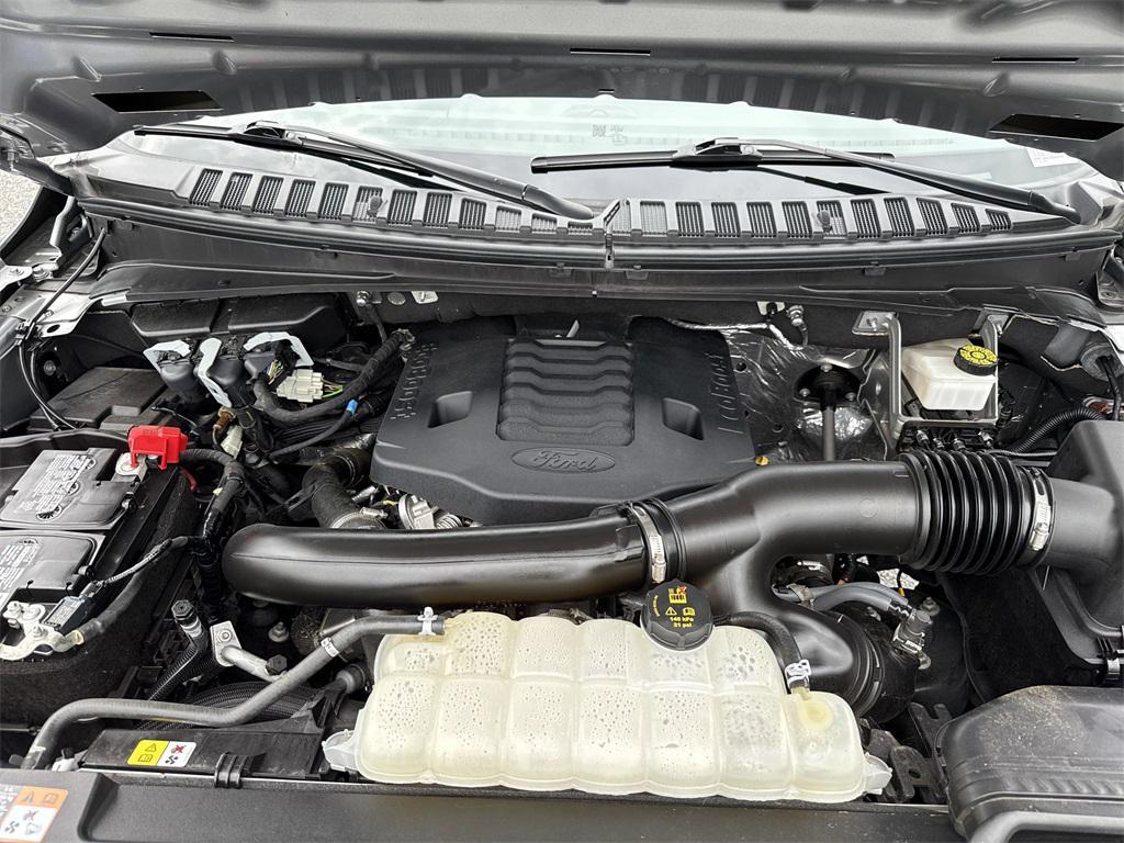 used 2024 Ford Expedition car, priced at $57,750