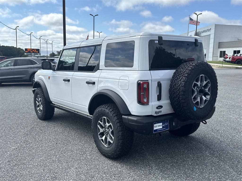 new 2025 Ford Bronco car, priced at $56,415