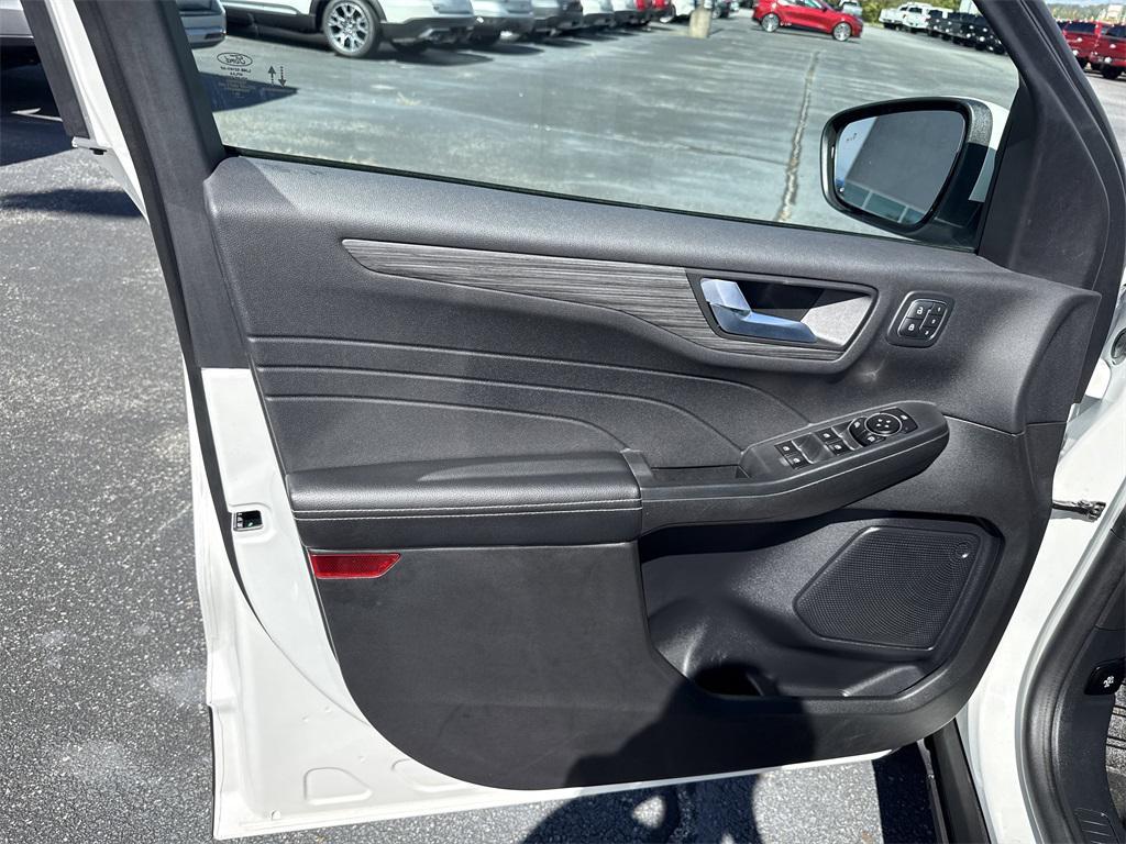 used 2023 Ford Escape car, priced at $27,897