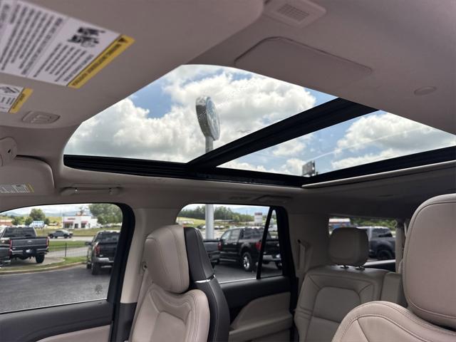 used 2022 Lincoln Navigator car, priced at $54,350